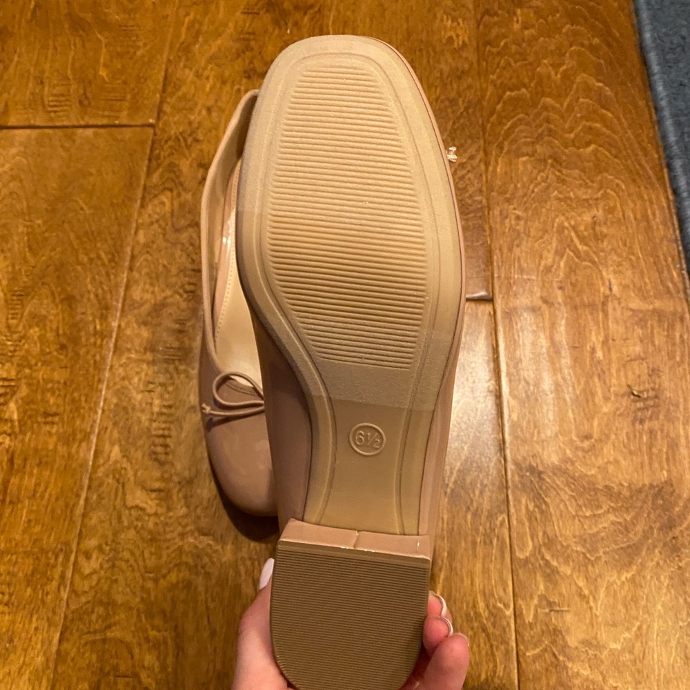 Tan Block Heels - Picture 6 of 7